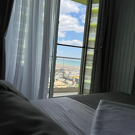 Appartement Adrian-beach Năvodari